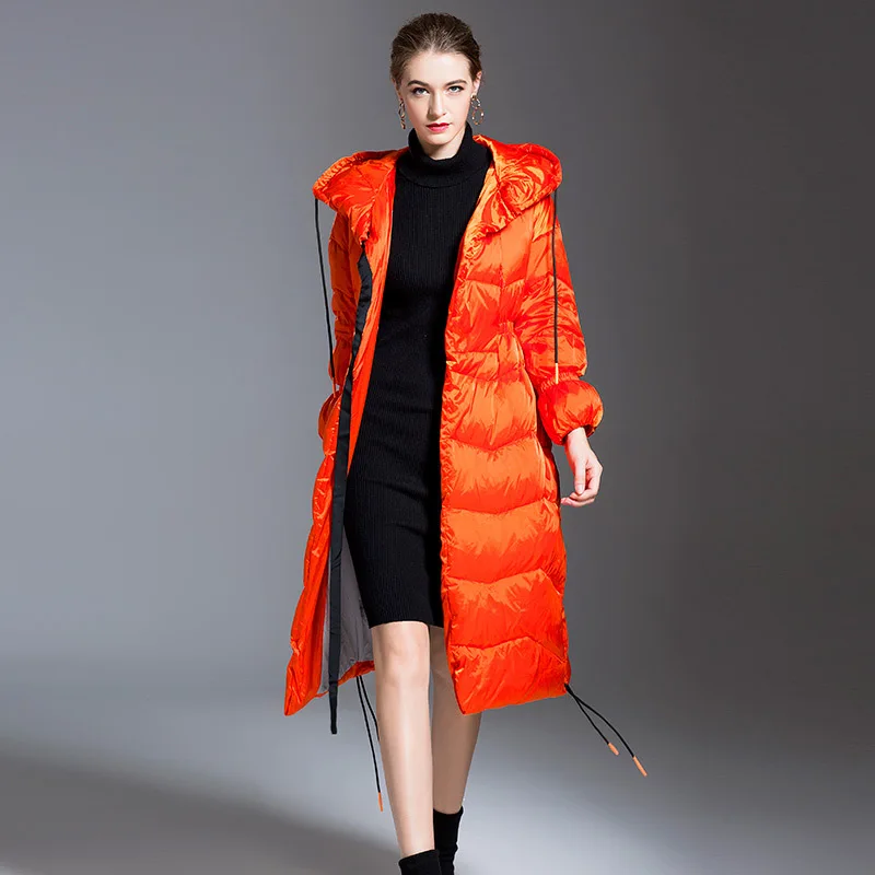 Hochwertige Luxus-Design-lange Daunenjacke mit Gürtel für Damen, Winter, warm, mit Kapuze, Trenchcoat, winddicht, Schneejacke, schmaler Daunenmantel