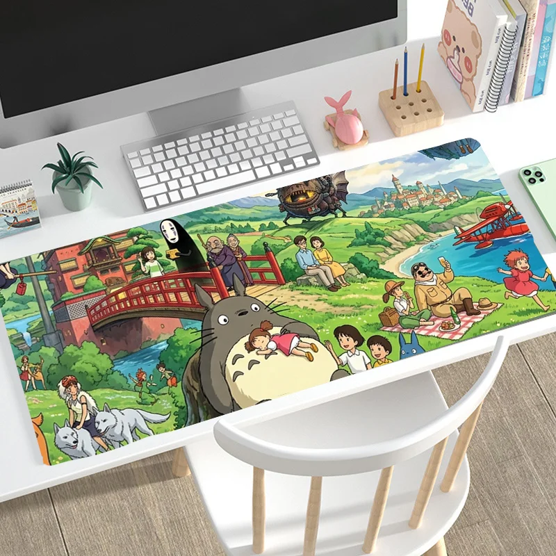 My Neighbor Totoro Schreibtischunterlage, großes Maus- und Tastaturpad, Computer-Desktop-Schutz, rutschfeste Basis für Büro, Heimdekoration, Geschenk