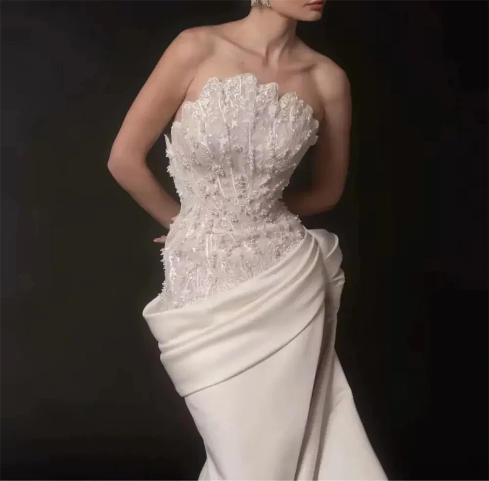 Customized Strapless Lace and Satin Mermaid Wedding Dresses Draped Train Pearls Bridal Gown Waisted Fishtail vestidos de novia