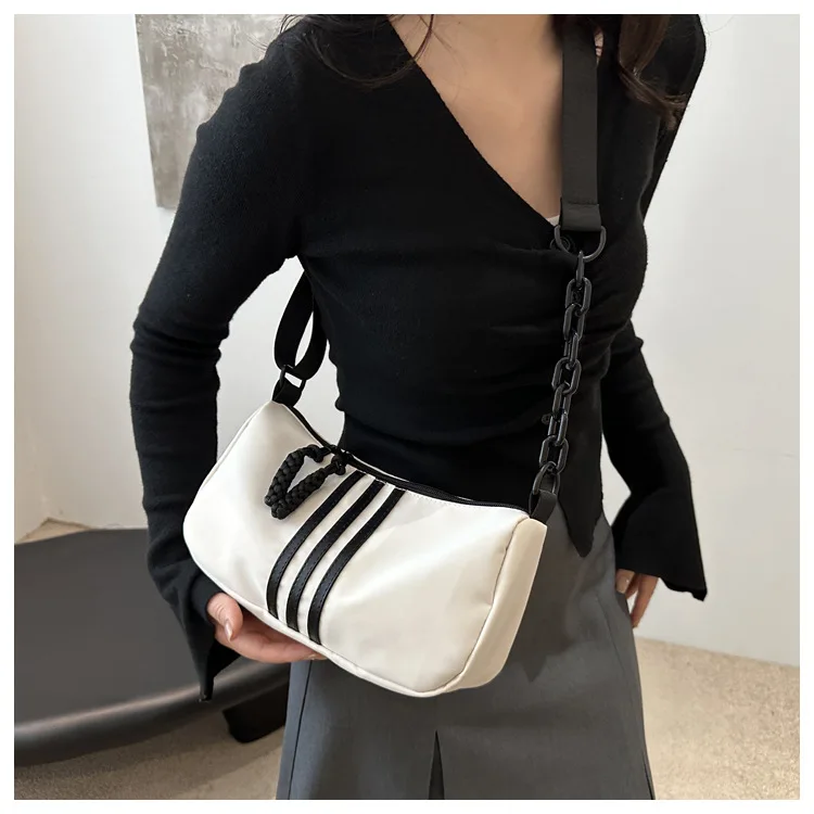 Nylon Fashion Large Capacity 2024 Nylon Cloth New Casual Texture Fashion Crossbody Dumpling Shoulder Tote Bag