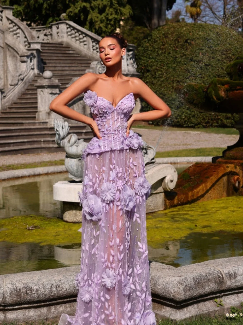 

Elegant Strapless Prom Dress 2025 Charming Floral Sleeveless Party Dress Graceful Applique A-Line Floor-Length Evening Gown