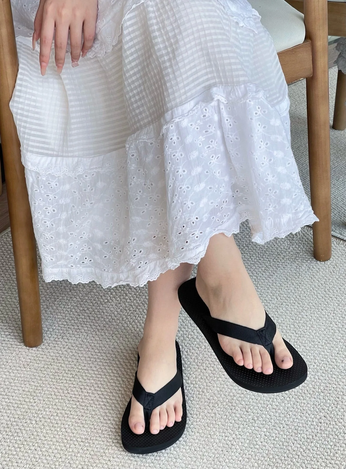 

Maxdutti French Style Minimalist Contrast Color Summer Thick-soled Flip-flops Slippers For Women Beach Vocation Flat Shoes