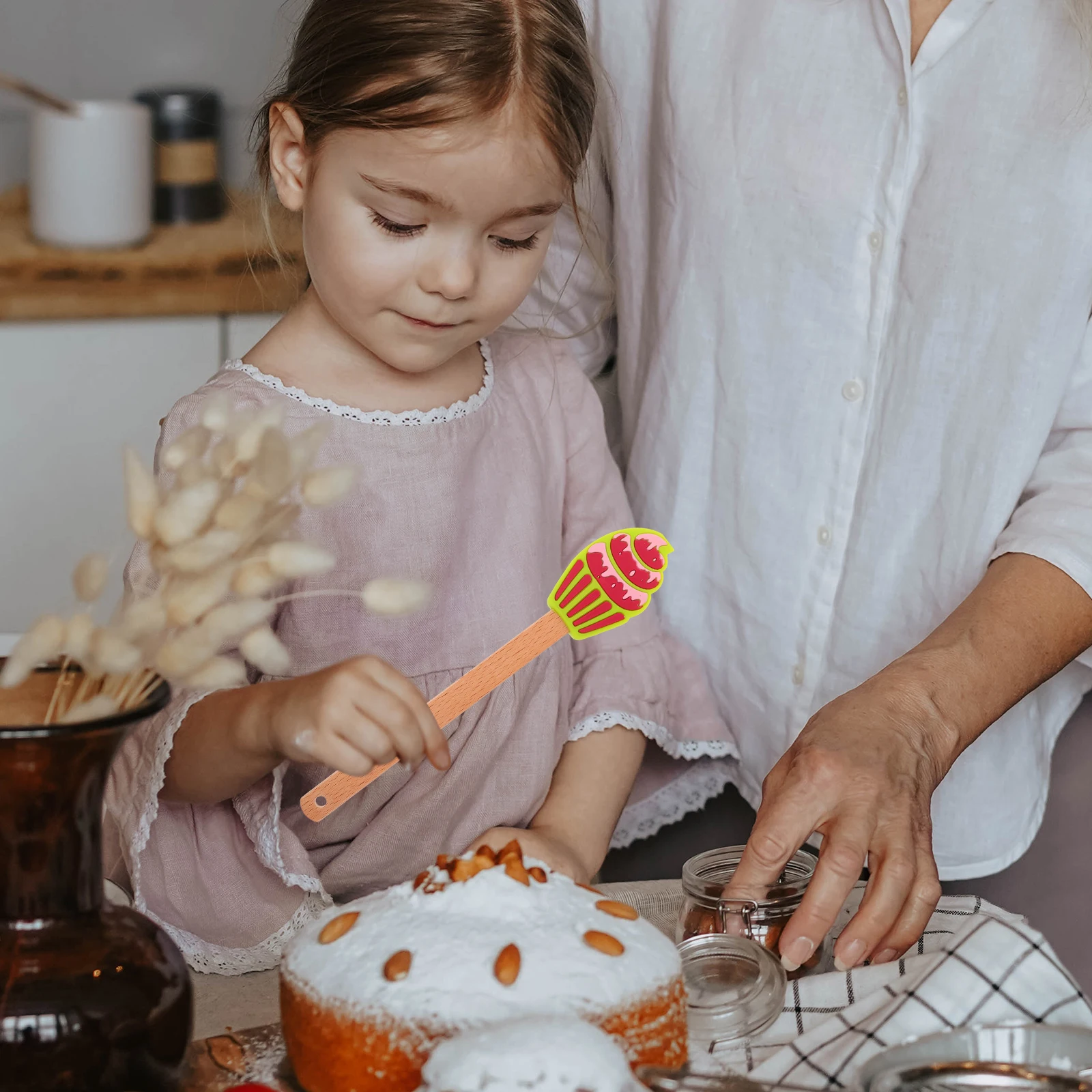 

2Pcs Silicone Cream Scraper Ergonomic Design for Long-Term Use Perfect for Baking and Decorating Silicone Scraper