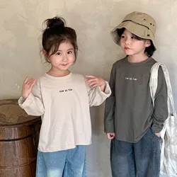 子供用長袖コットンTシャツ,ベビートップ,アンダーシャツ,ラウンドカラー,ゆったりとした服,女の子と男の子,春,秋,新しいコレクション2024