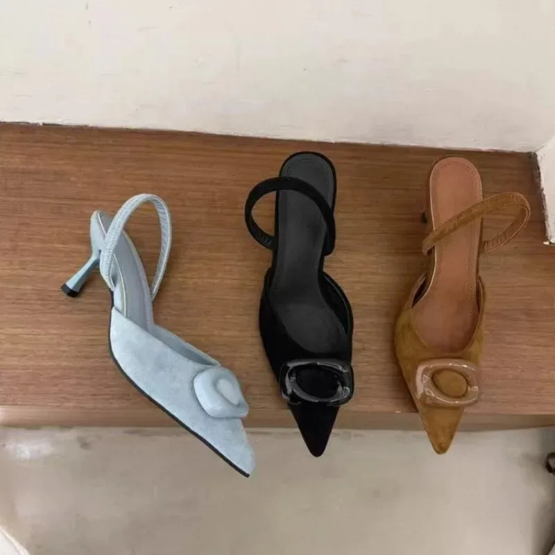 

Осенние замшевые женские туфли-лодочки 2026 года: классические с квадратной пряжкой, элегантные, с острым носком, на высоком каблуке, для офиса