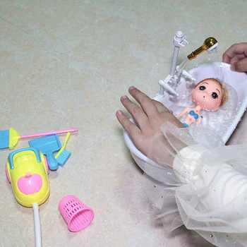 1Pcs 1:6 Miniaturen Elektrische Badewanne Puppe Zubehör Kunststoff Badewanne Puppenhaus Möbel Spritzen Wasser Kinder Bade Spielzeug