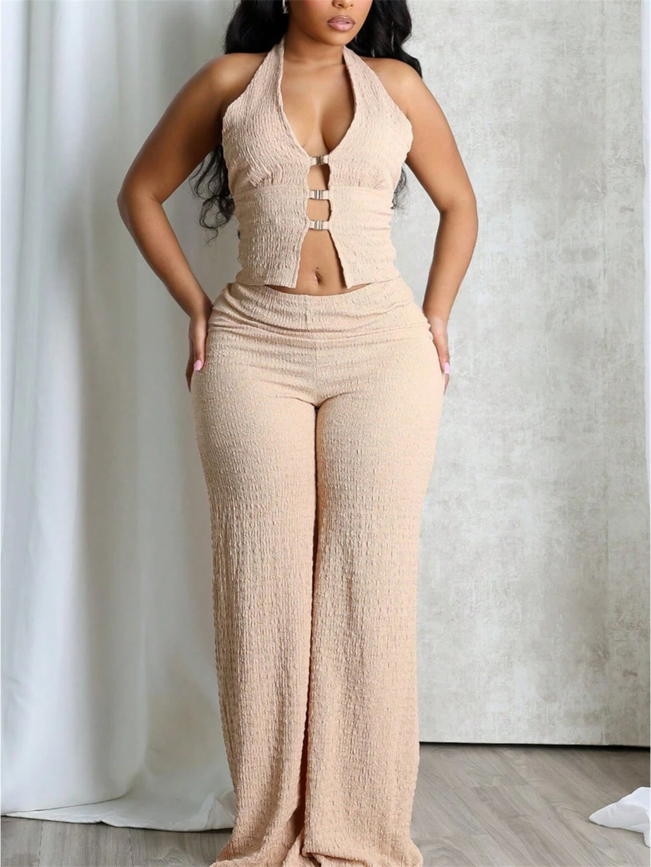 Amara Sand Luxe Two-Piece Set Se8f5f6287c9040edb458f121df624e14K