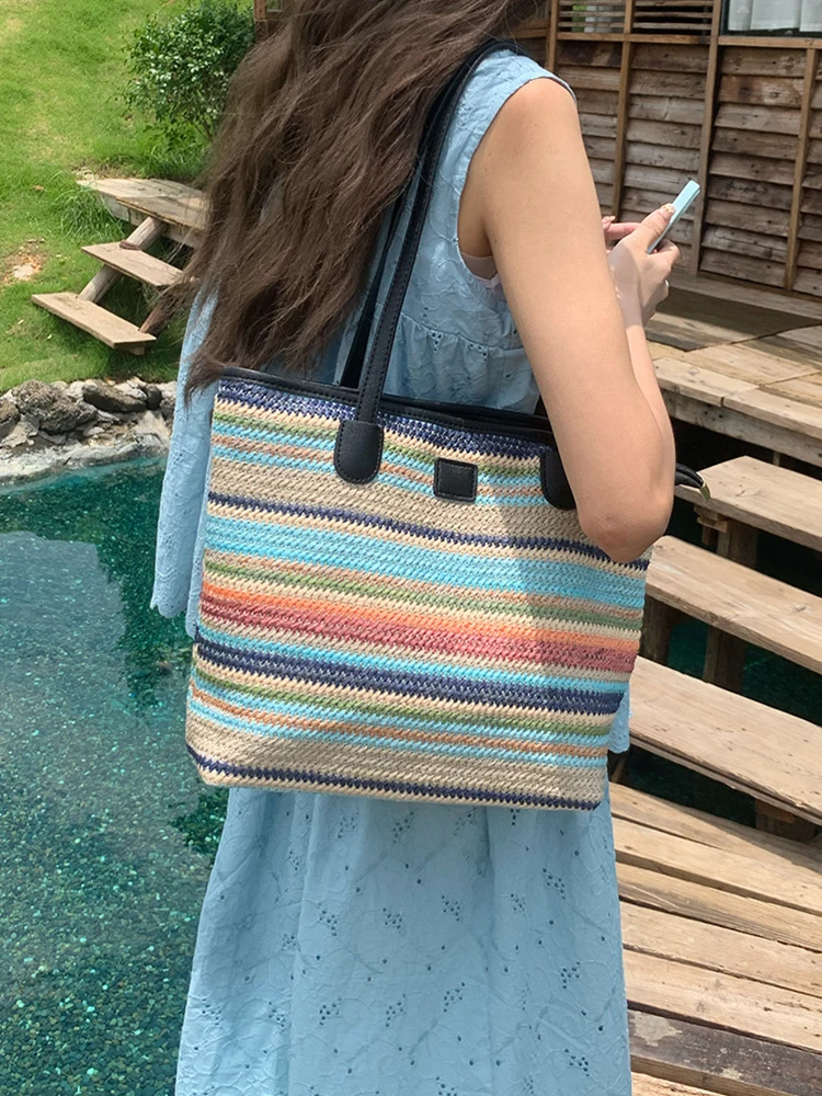 

2024 новая цветная тканая сумка, пляжная сумка большой вместимости для отдыха, модная и повседневная женская сумка через плечо, сумка подмышками, сумка