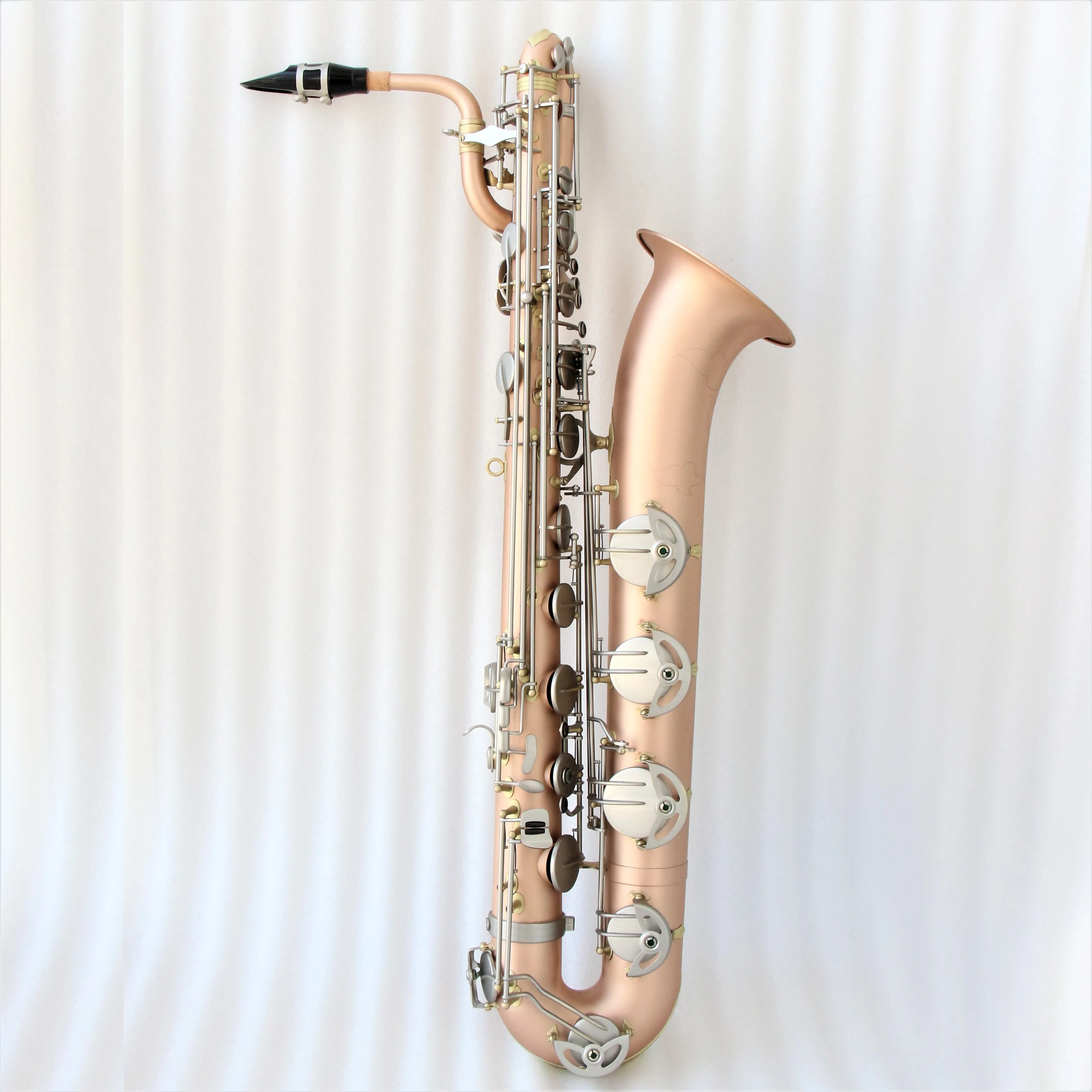 baritone saxophone professional handmade baritone high end gold lacquer saxophone baritone