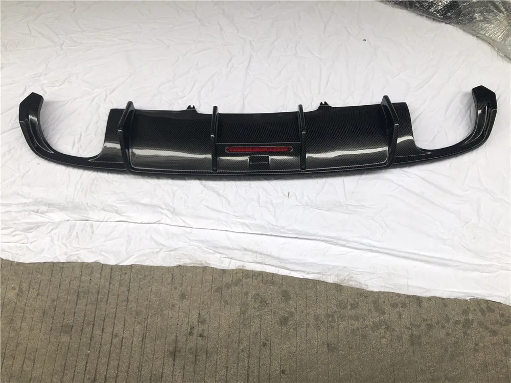 LED luminous carbon fiber rear diffuser is suitable for Audi A4 S4 B9 rear diffuser