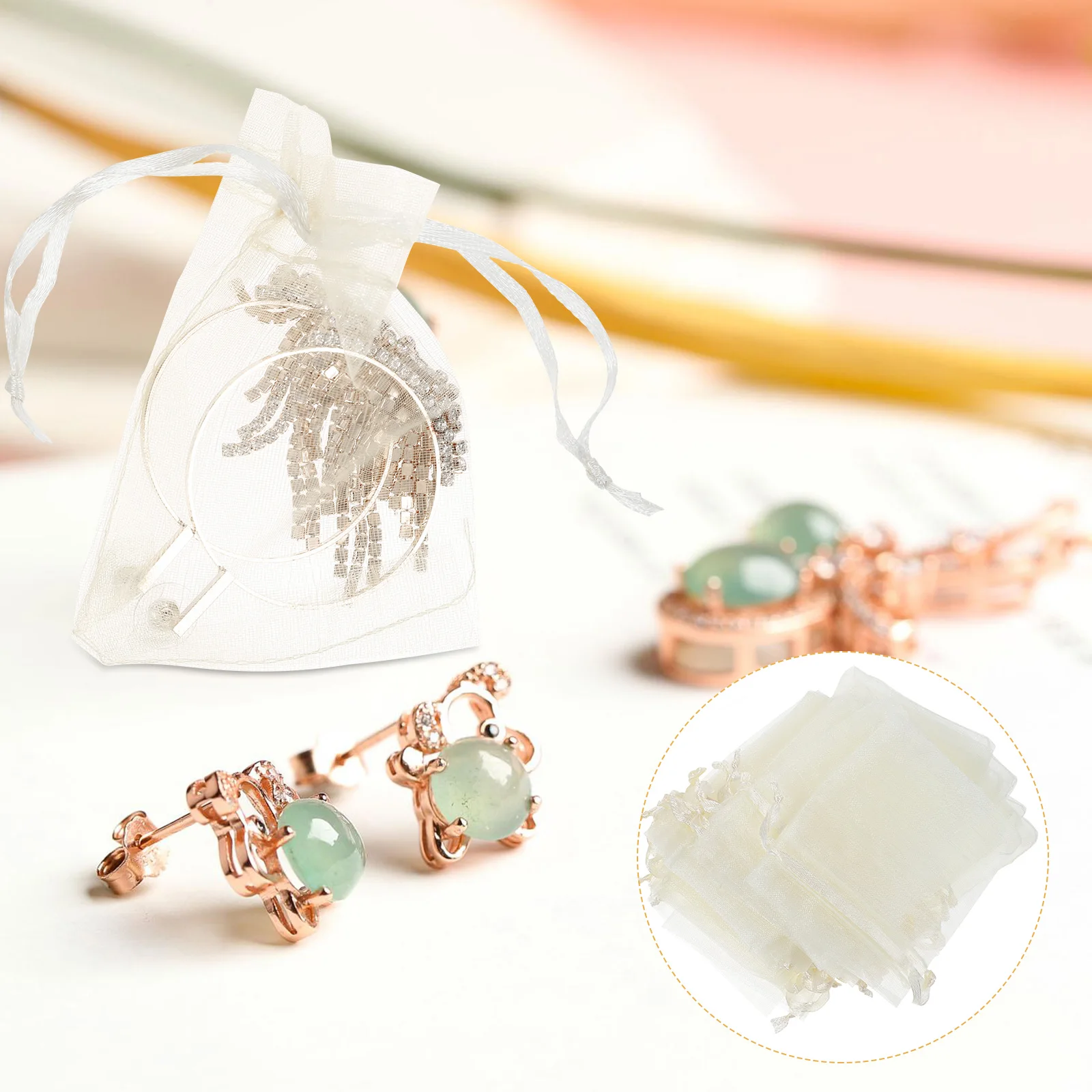 

100Pcs Jewelry Pouch Drawstring Gift Bags Small Size Organza Mesh Bags for Wedding Favors Storage Portable Elegant Look