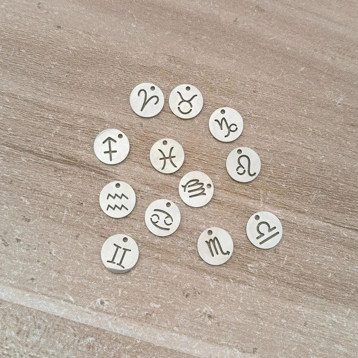10Pcs/Lot Stainless Steel Zodiac 12 Constellation Charms For DIY Bracelet Necklace Jewelry Accessories Wholesale