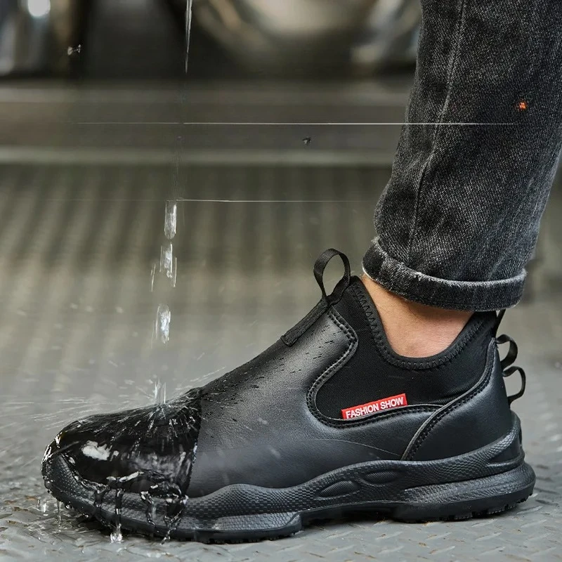 Anti-skid Kitchen Work Shoes Non Slip Work Waterproof Boots Lightweight Safety Shoes for Men Chef Work Shoes Leather Sneakers