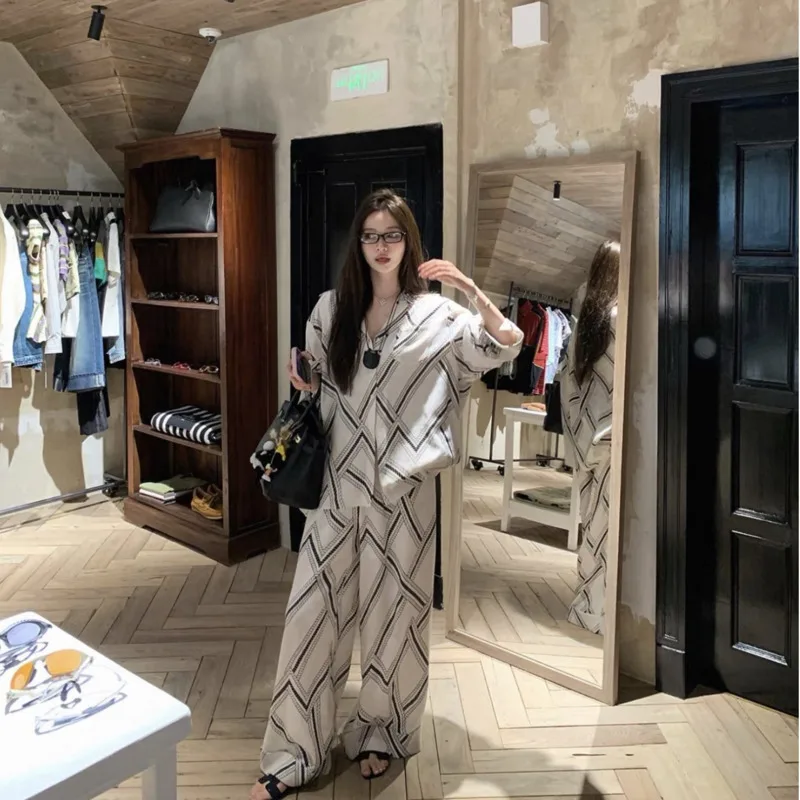 26 Suummer Autumn Old Money New Luxury Fashion Elegant Classic Ice Silk Long-Sleeve Pants Homewear Women Pajamas Nightgown