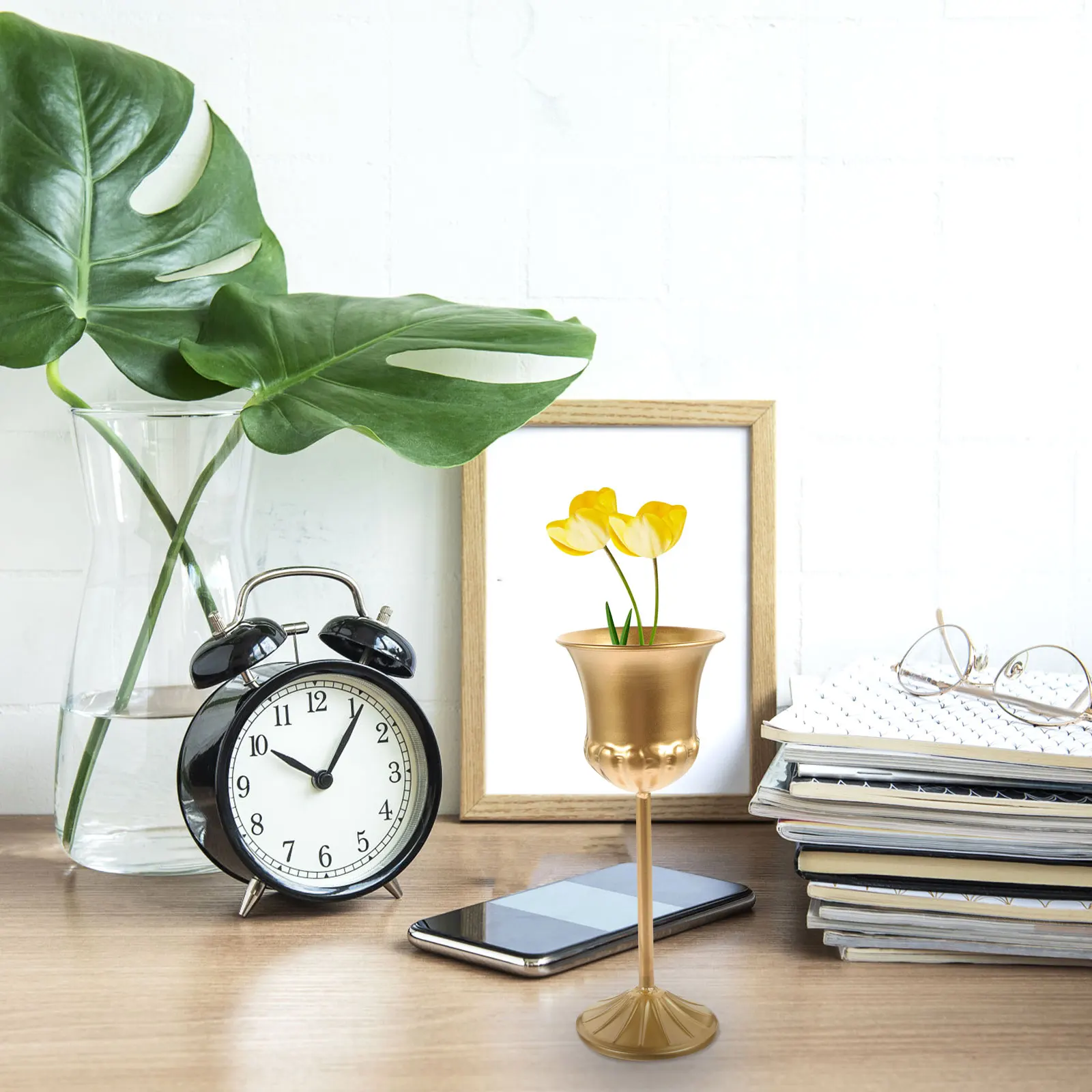 

Golden Flower Utensils Flowerpot for Special Occasions Centerpiece Vase Grace Decorative Iron Arrangement