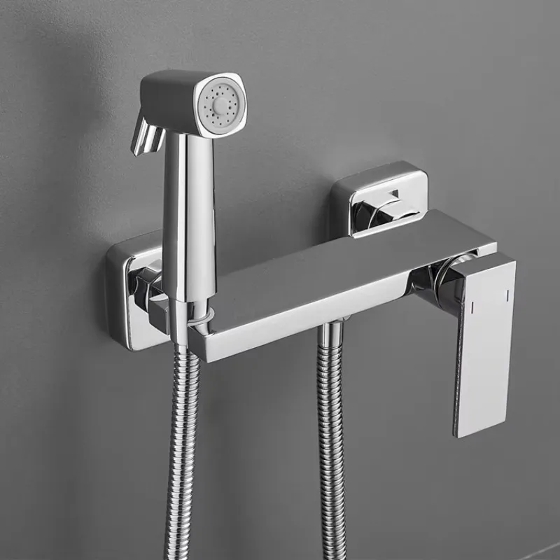 

Bathroom Single Handle Brass Hot and Cold Chrome Toilet Bidet Sprayer Wall Mount Bidet Set Handheld