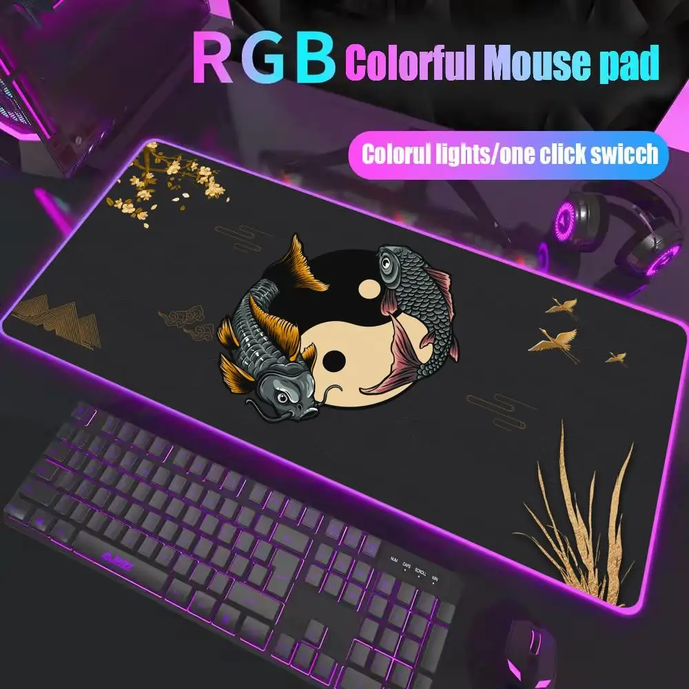 

Коврик для мыши RGB Koi Fish Deskmat со светодиодной подсветкой, игровая японская клавиатура с рыбой Инь-Янь, компьютерные аксессуары, удлиненный коврик для мыши в стиле аниме