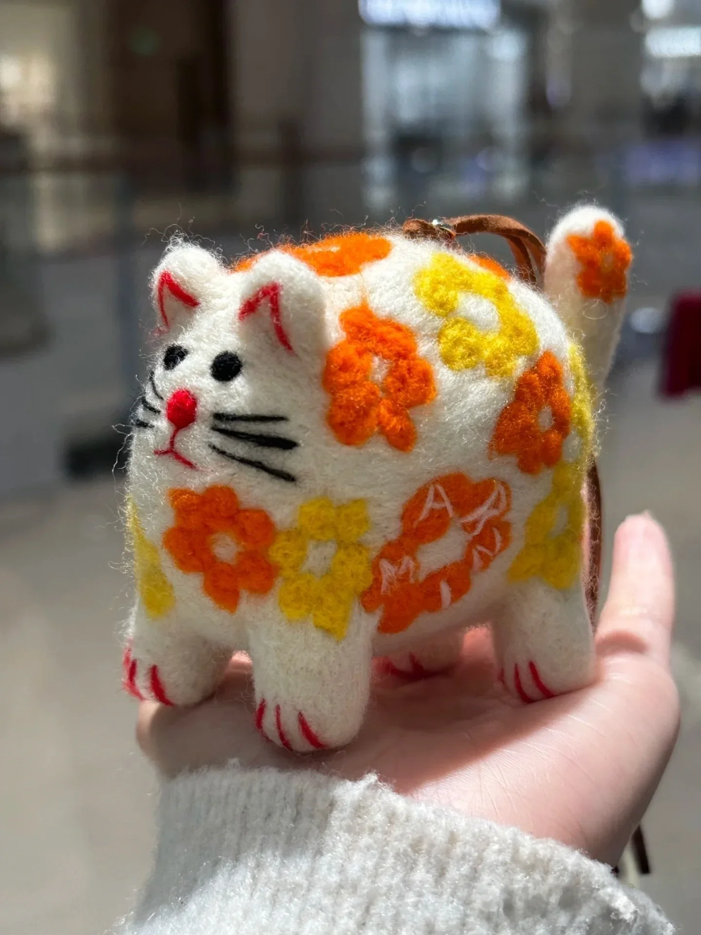 

Фетровый кулон ручной работы Капибара, сумка для кошки и щенка, кулон, зеркало заднего вида, кулон в подарок