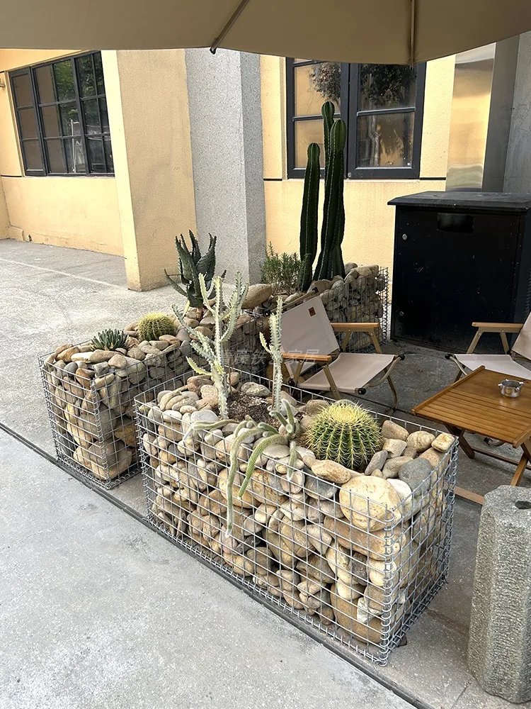 Restaurant Coffee Bread Milk Tea Shop Partition Gabion Cage Flower Box Homestay Stone Cage Mesh Wall Flower Groove