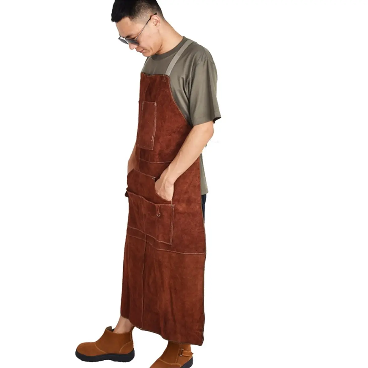 Leather Welding Apron for Men with 6 Pockets, Heavy Duty Heat and Flame Resistant Apron for DIY Projects