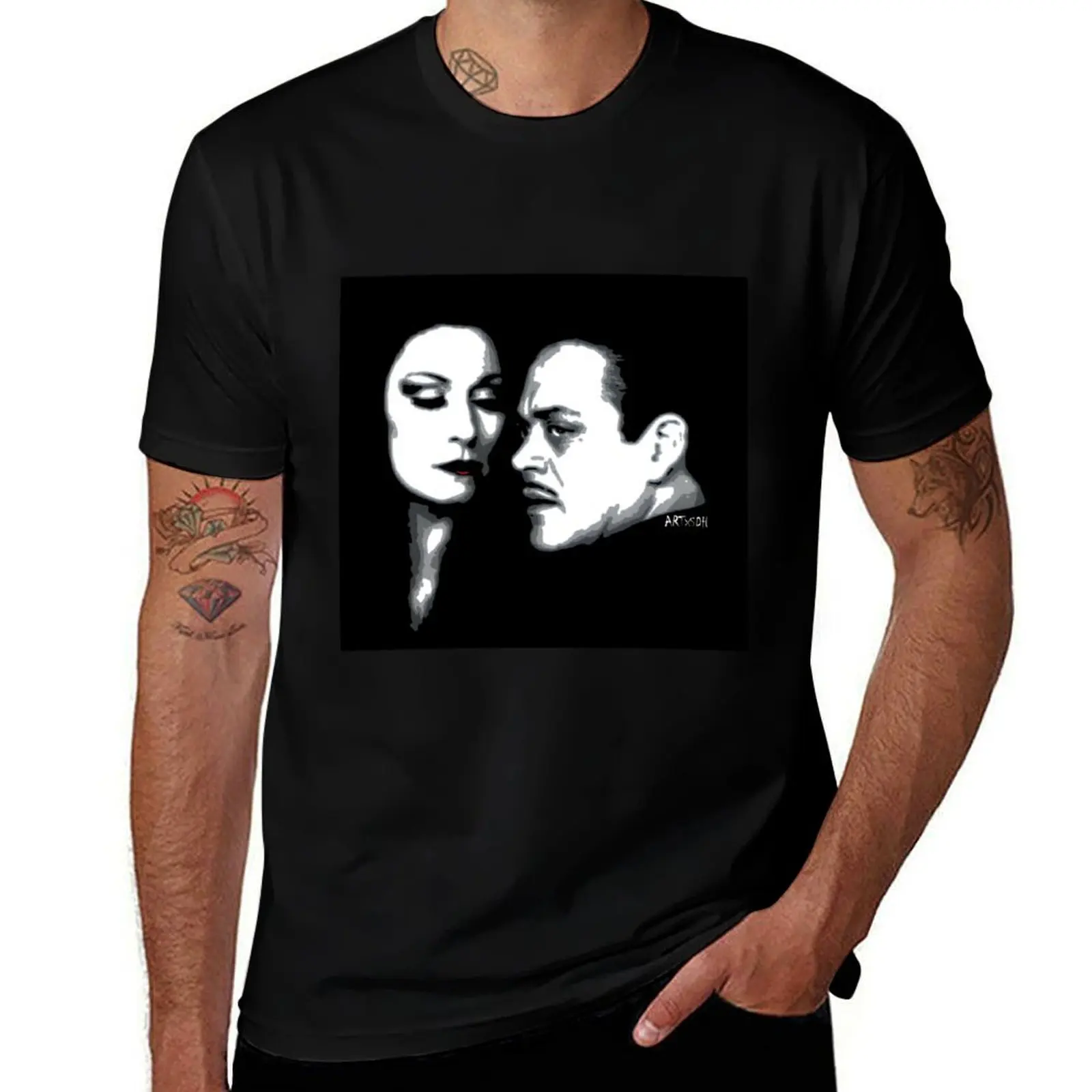 

Gomez and Morticia T-Shirt anime t shirts for man essential t shirt T-Shirt