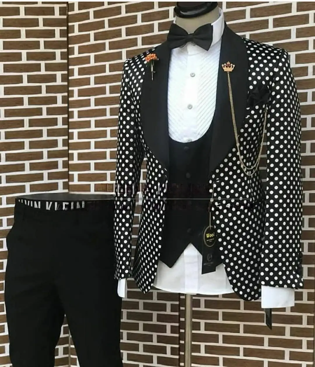 

Black Dots Suits for Men Slim Fit Luxury Wedding Tuxedos Fashion Mens Blazer Vest Pants 3 Pieces Tailor-made Homecoming Jackets