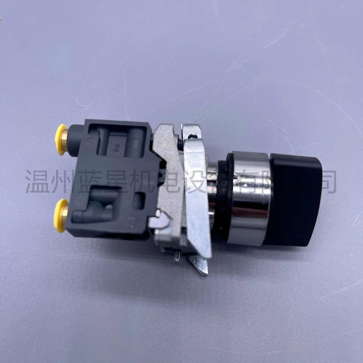 Pneumatic changeover button knob PXB-B391. and PXB-B392. PXB-B1911