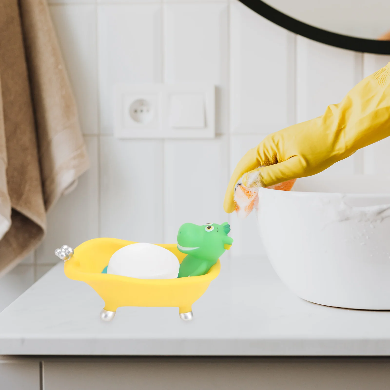 

Container Cartoon Dinosaur Soap Box Travel Animal Vinyl Shaped Bath Accessories