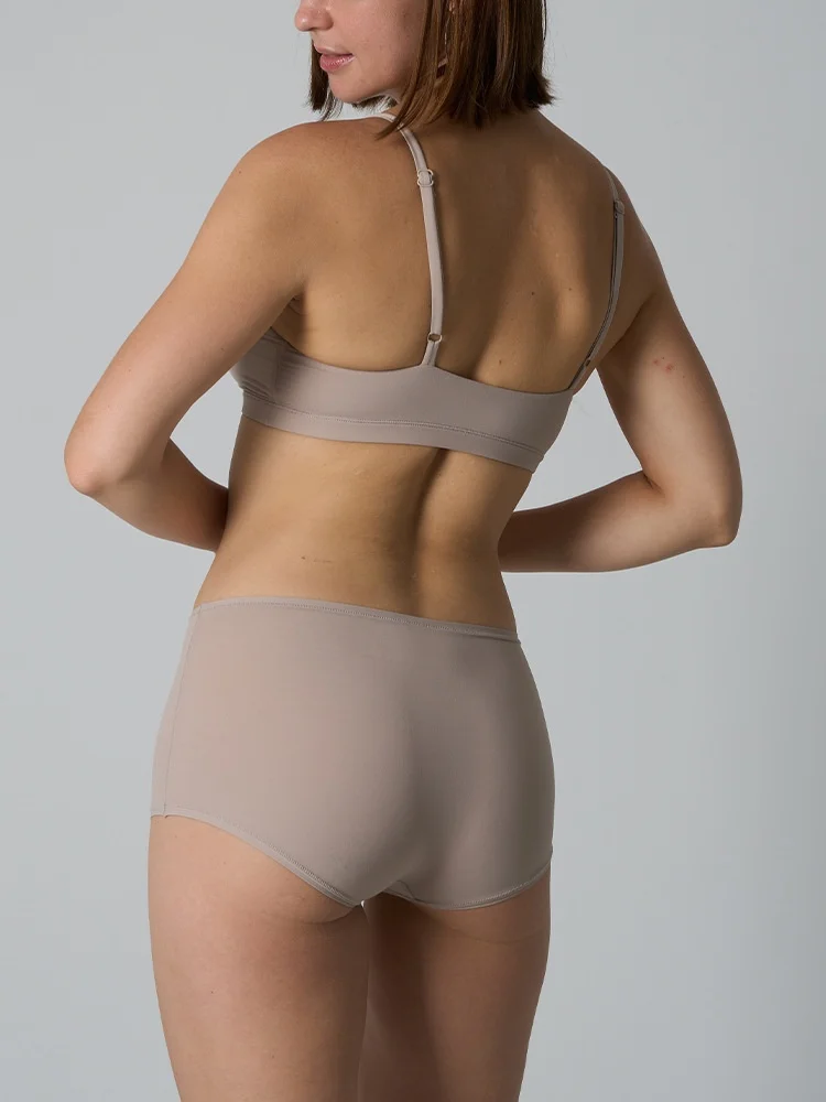 Adjustable Shoulder Strap Bra Set Without Chest Pad for Women Nude Feeling High Elasticity Shorts and Camis Light Thin Underwear
