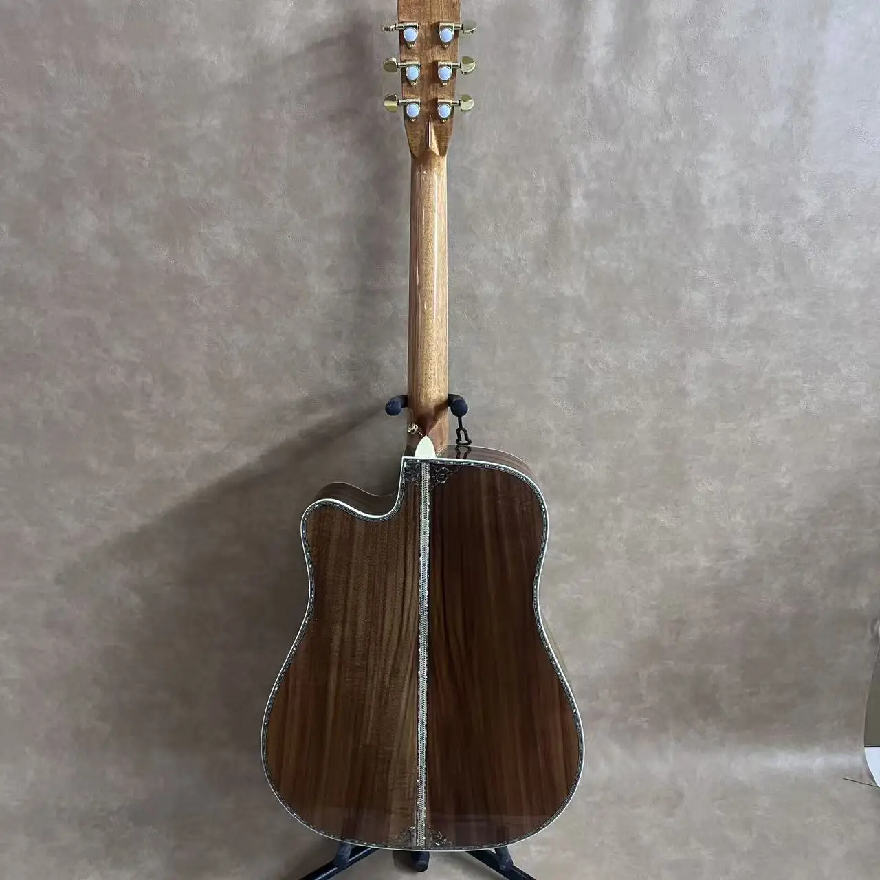 US Local Dispatch Natural Koa D45 Cutaway Model Acoustic Guitar, 41 Inch, Koa Wood Body, 6 String, Wooden Guitar, Full Vine Floral Abalone Inlay, Multi-Layer Pearl Binding, Gloss Finish, Professional Folk Guitar, Free Shipping view 7