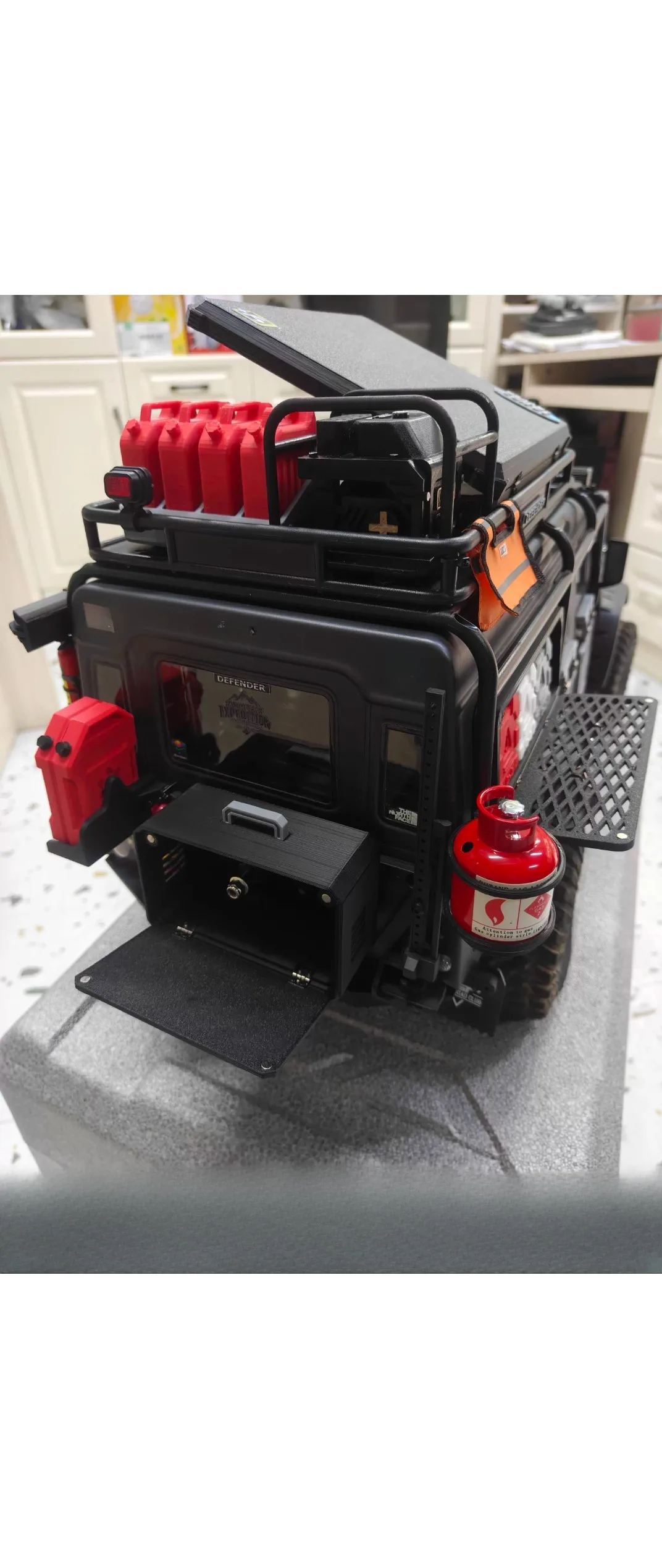 MJX H8H RC Car Spare Parts Front Bumper Equipment Compartment Car Body Modification Parts Roof Tent Box Oil Tank Storage Box