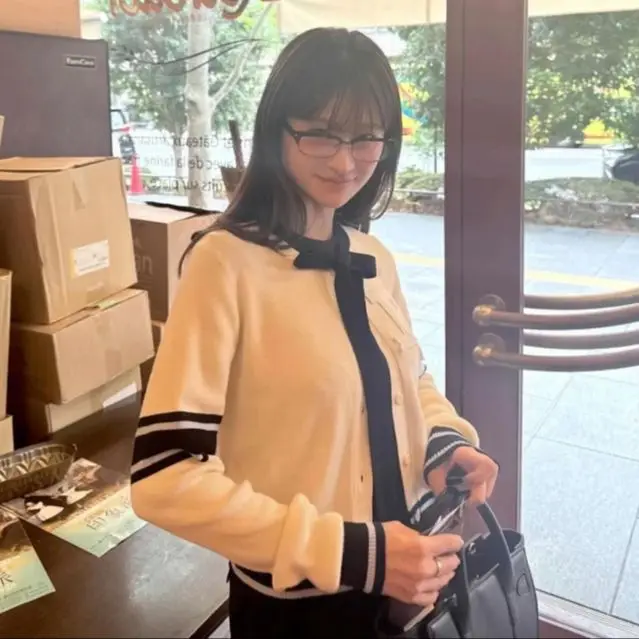 

New Autumn and Winter Knit Sweaters Japanese Preppy Style Lace-up Short Knitted Cardigan Jacket Elegant Letter Coat