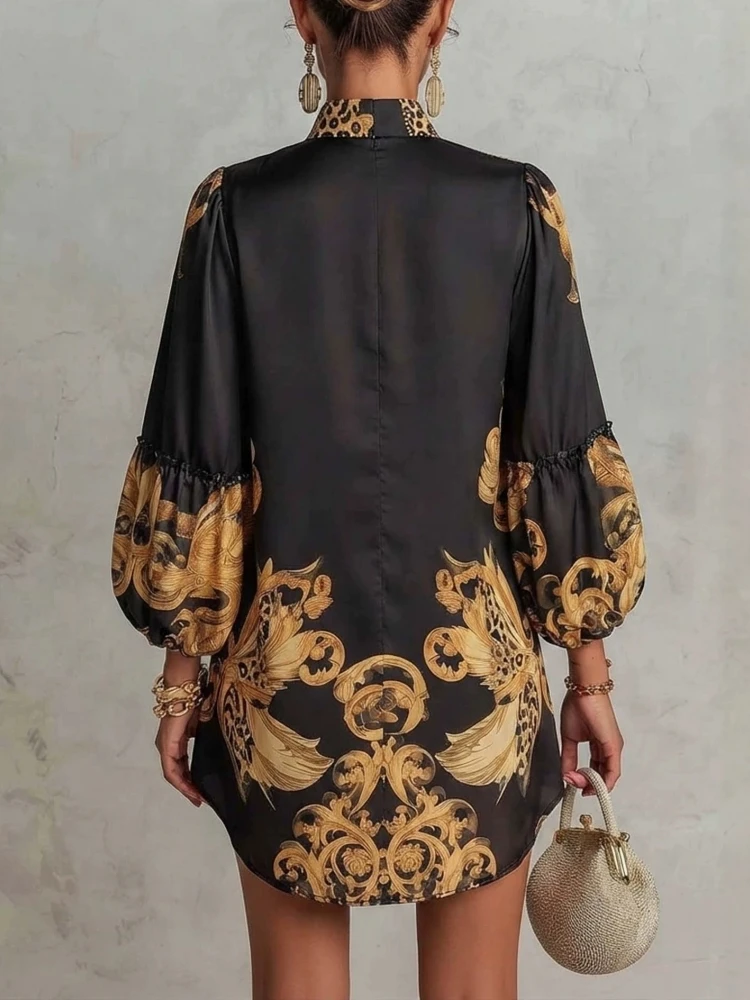 Damen-Minikleid mit schwarzem goldenem Leopardenmuster, Stehkragen, V-Ausschnitt, Laternenärmel, Satin, lockeres kurzes Kleid, Party- und Urlaubskleider – Detail 2