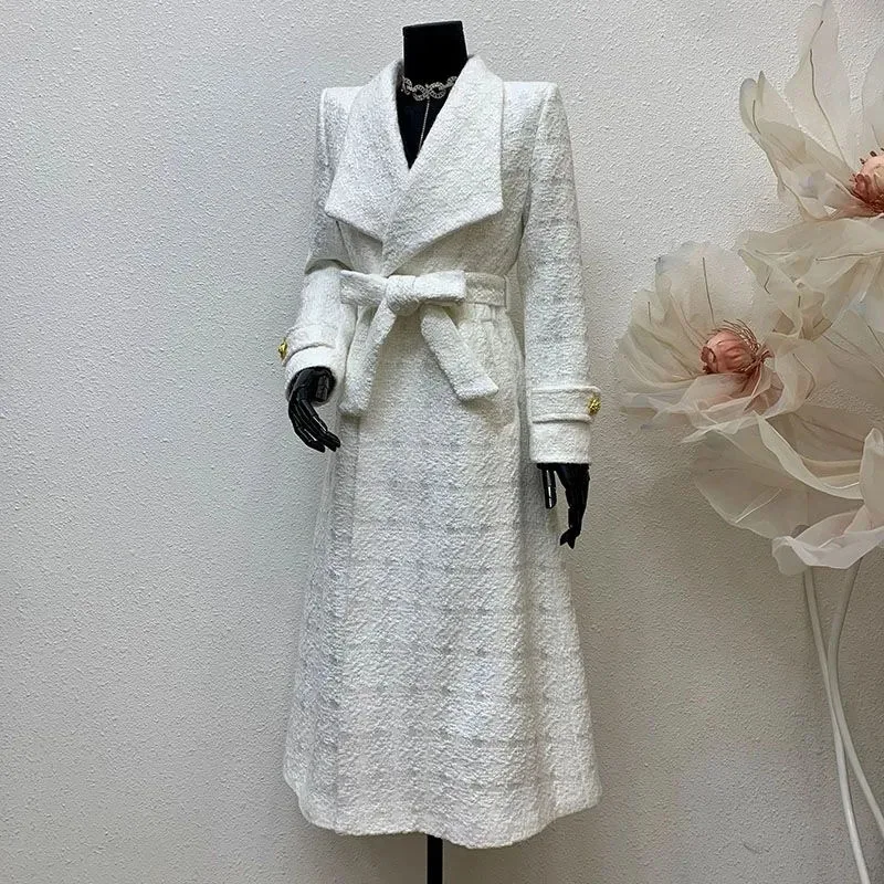 White Women Overcoat 2025 New Fashion elegant lapels Women's Trench Coat Thickened Winter High-Quality Women's Trench Coat H655