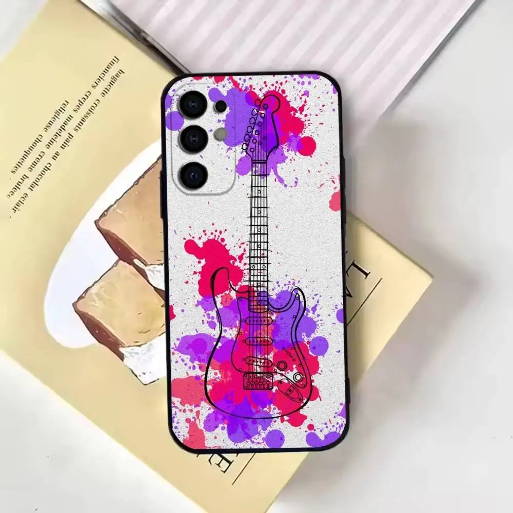 เคสโทรศัพท์ลายกีตาร์สำหรับ Samsung S25,24,21,22,23,30,Ultra,20,Plus,Fe,Lite,Note แบบนิ่ม สีดำ