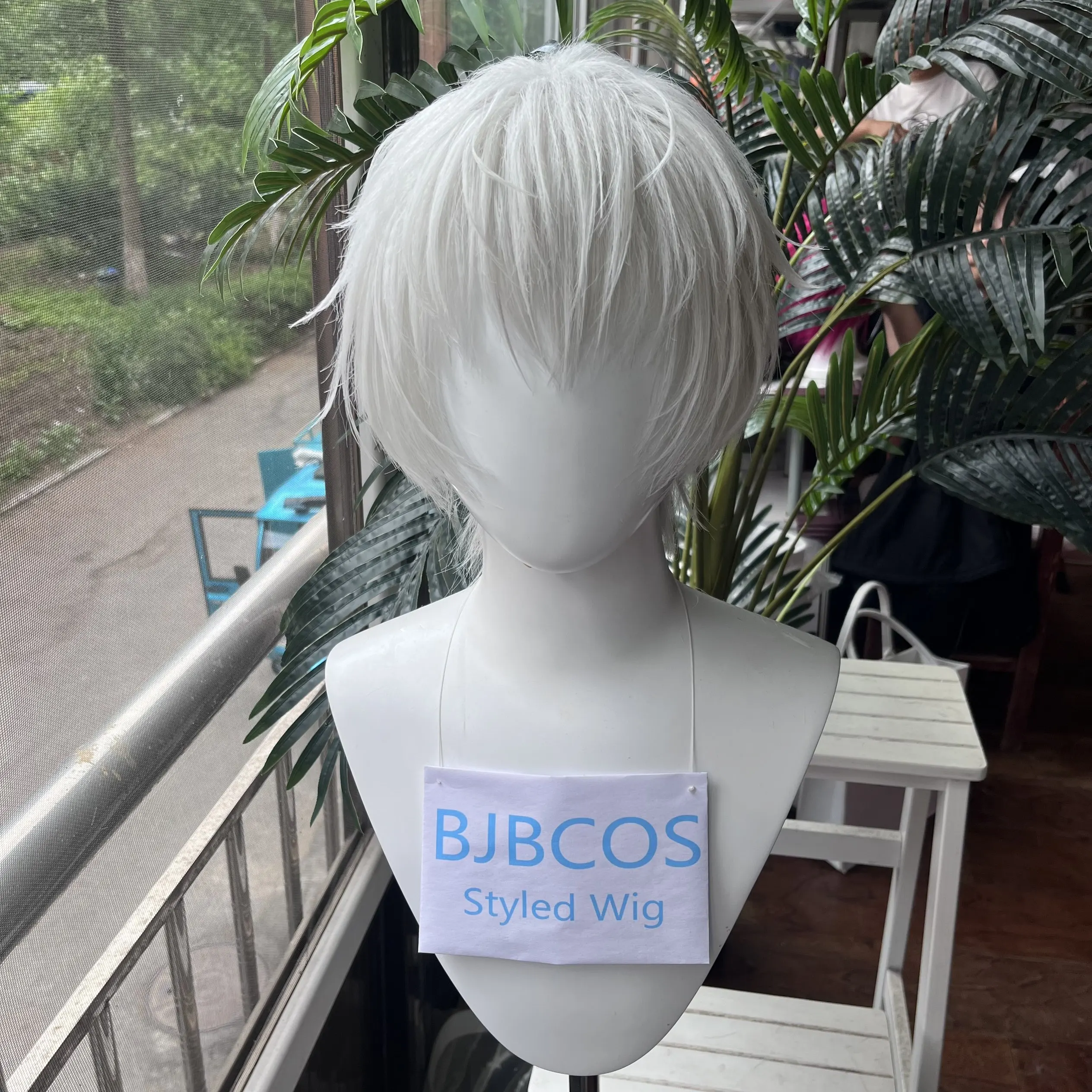 perruque-stylisee-‌-ken-kaneki-‌-perruque-de-cosplay-tokyo-ghoul-cheveux-courts-blancs-pour-homme-perruque-de-cosplay-pour-fete-d'anime-jeu-de-role-halloween