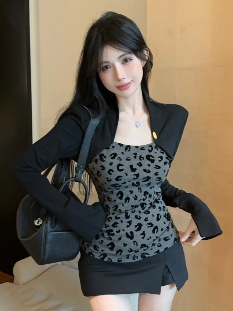 

Fashionable Retro Design Leopard Print Patchwork Long Sleeve Base Shirt Korean Style Square Collar Fake Two-Piece Top
