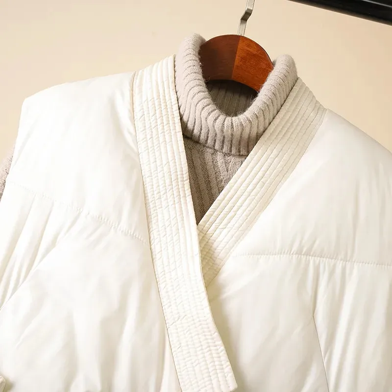 

Autumn Winter New Fashion V-Neck Short Down Cotton Vest Women Sleeveless Jacket Thick Warm Waistcoat Female Outewear Tide T1461