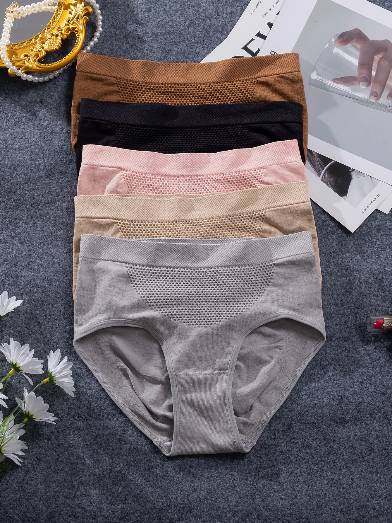 

5-piece 3D honeycomb briefs, breathable underwear, women's mid-waist, seamless abdomen and hips, four seasons pure cotton bottom
