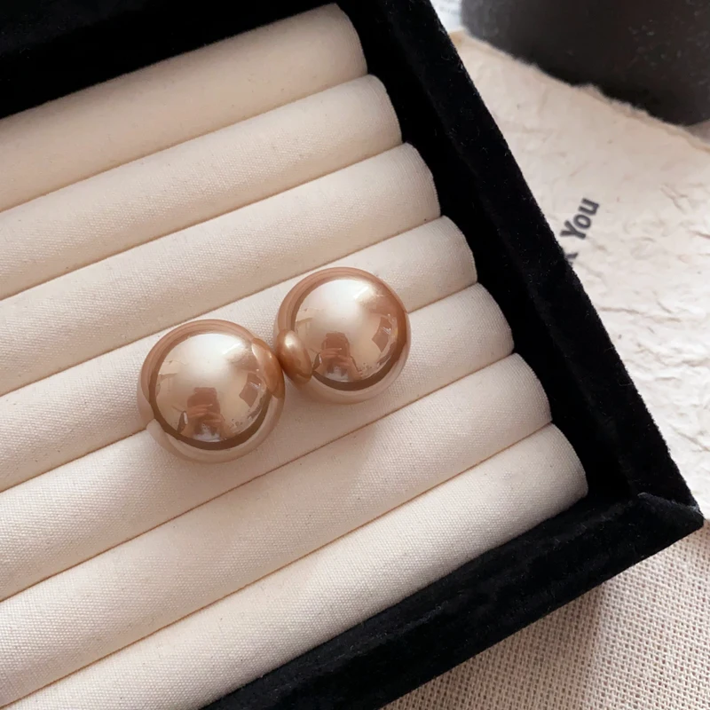 Large Round Imitation Pearl Stud Earrings For Women French Fashion Style Versatile New Earring Light Luxury Jewelry Wholesale K-