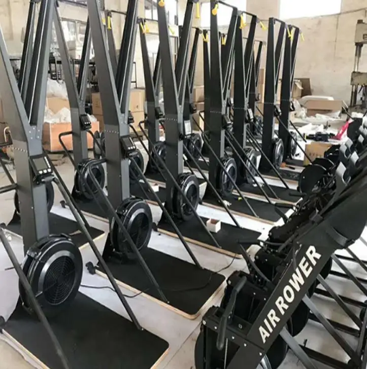 2025 آلة محاكاة التزلج التجارية ذات المقاس المتقاطع معدات التزلج في صالة الألعاب الرياضية الداخلية