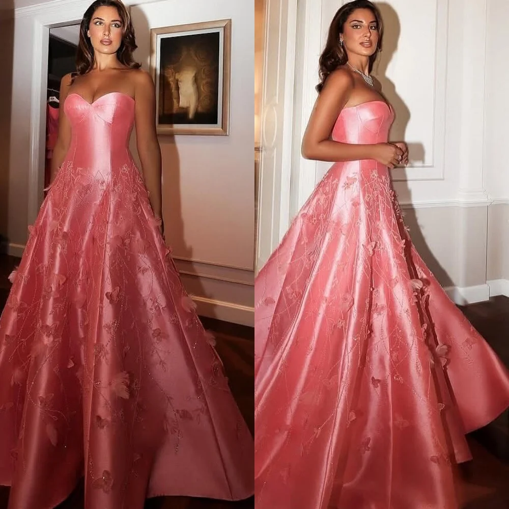 

Customized Elegant Strapless Sleeveless Prom Dresses High Quality Satin Evening Dress Delicate Flowers Special Occasion Gowns