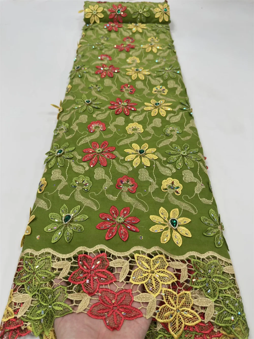 Luxury Multicolor Embroidery Water Soluble Edges African Soft Cotton Voile Swiss Lace 3D Applique Flower Nigerian Wedding Dress