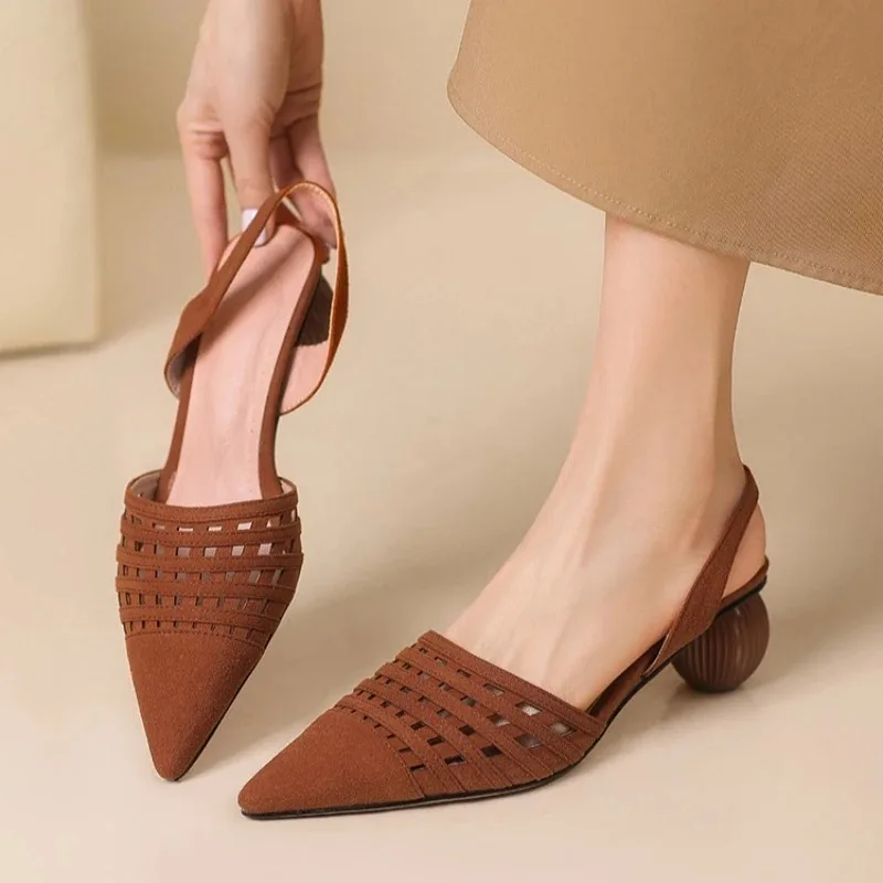 

Европейские и американские простые и универсальные сандалии с острым носком и ремешком на спине для женщин, туфли из натуральной кожи с открытым носком