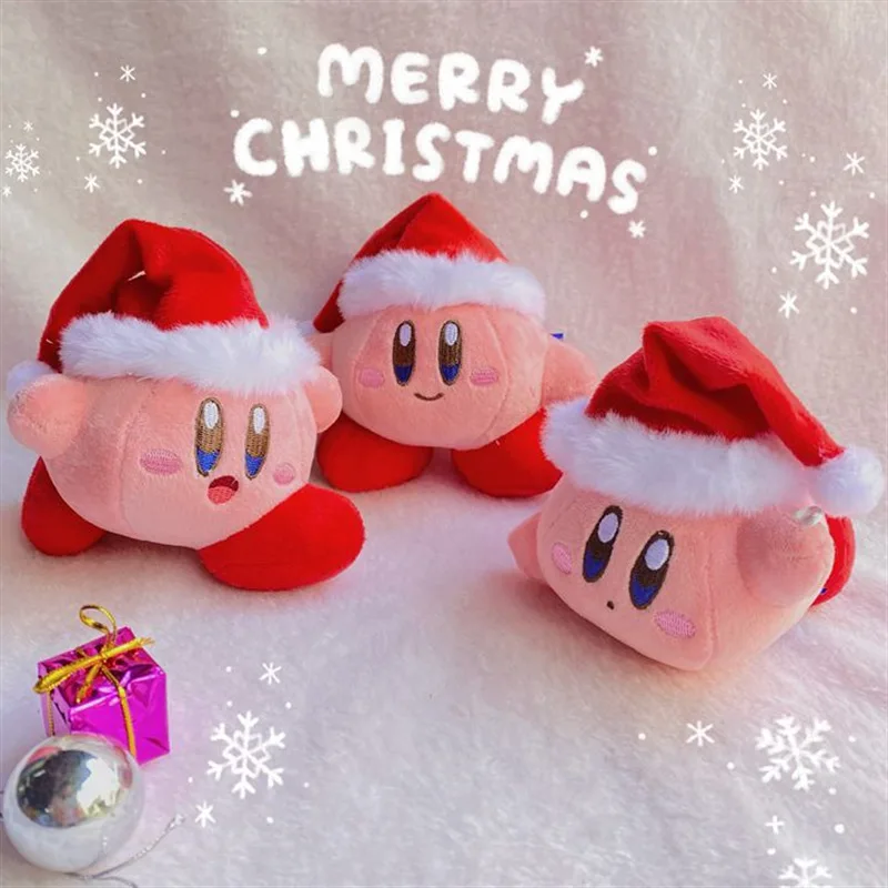 漫画カービィぬいぐるみチャームキーホルダーバックパックデコレーションソフトクリスマスハットデコレーション人形クリスマスギフト男の子と女の子向け
