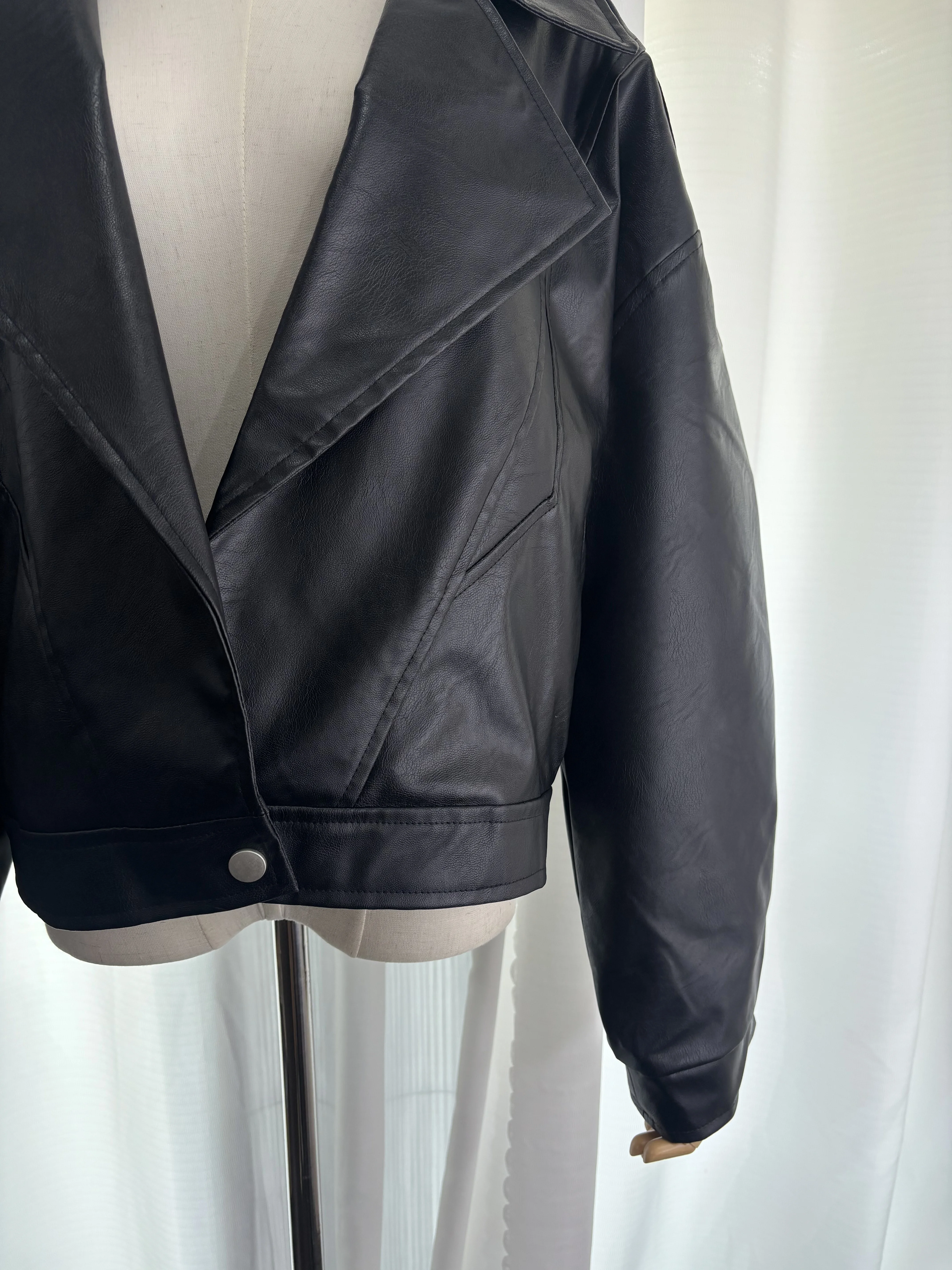 Real Shot 2025, Herbst-Neue Schwerindustrie-Lederjacke mit Schleife für Damen, lockere, übergroße, lässige Langarm-Oberbekleidung, edgy Chic F