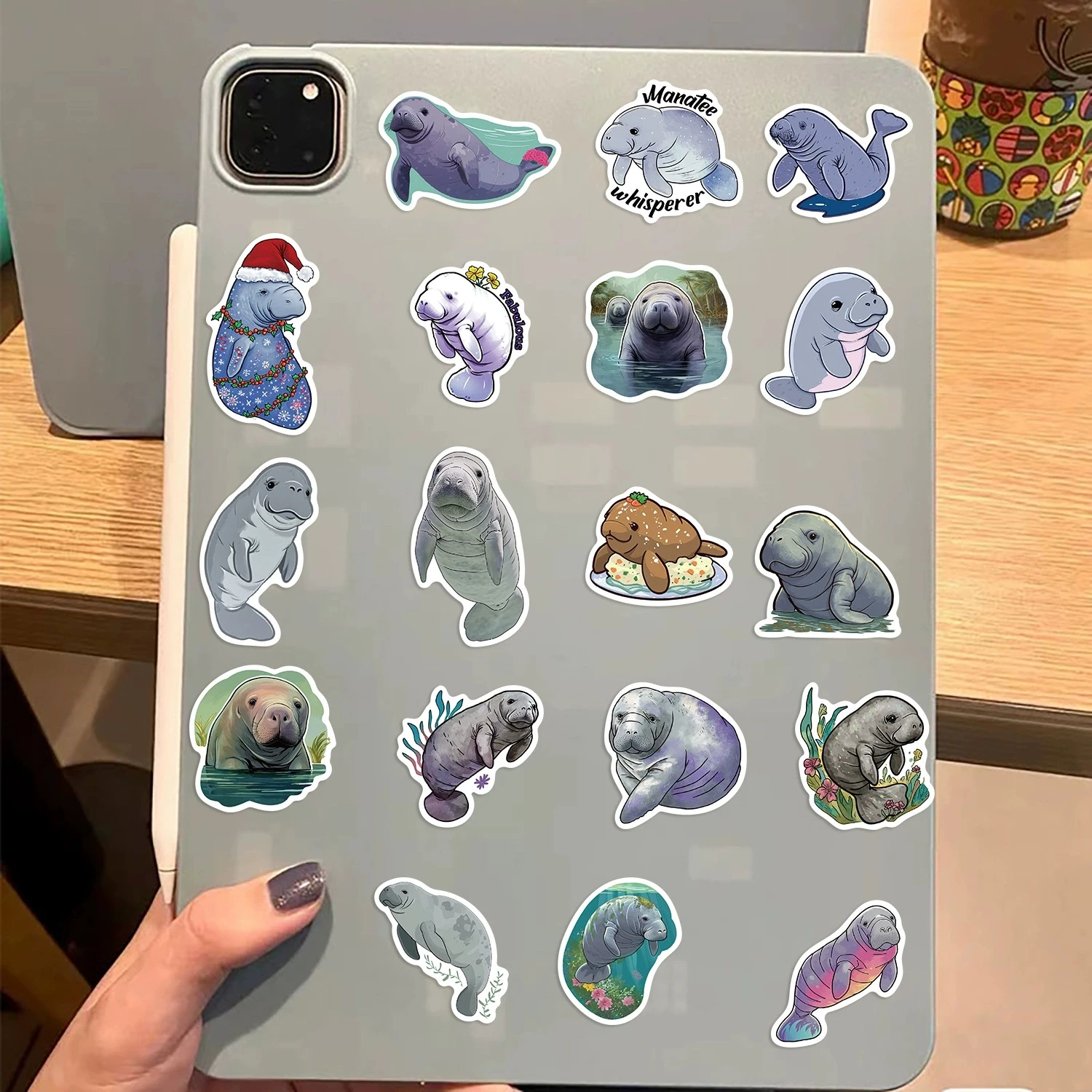 50/100PCS Cartoon Manatee Graffiti Adesivi Chitarra Notebook Bagagli FAI DA TE Impermeabile Ricompensa Decorazione di Cancelleria Adesivi