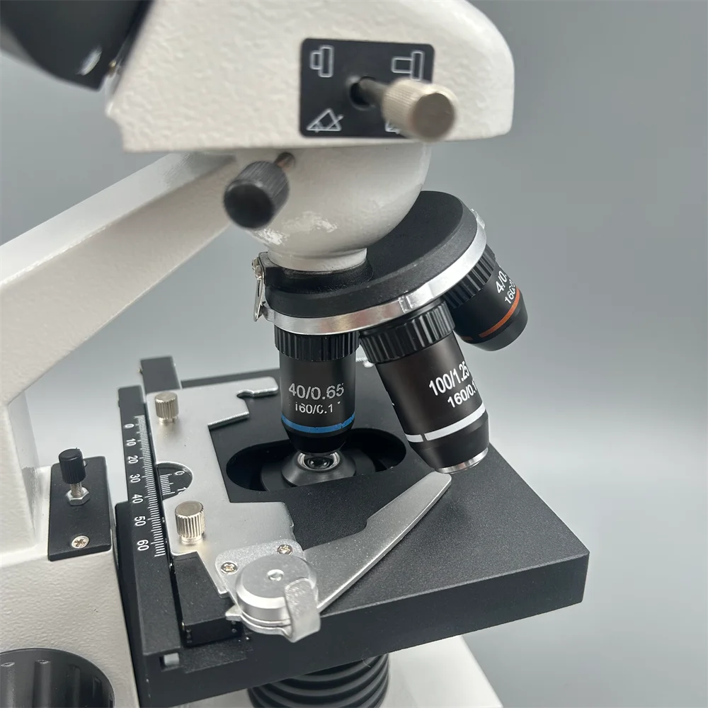 Microscope trinoculaire ZC25-pour laboratoires du collège et du secondaire