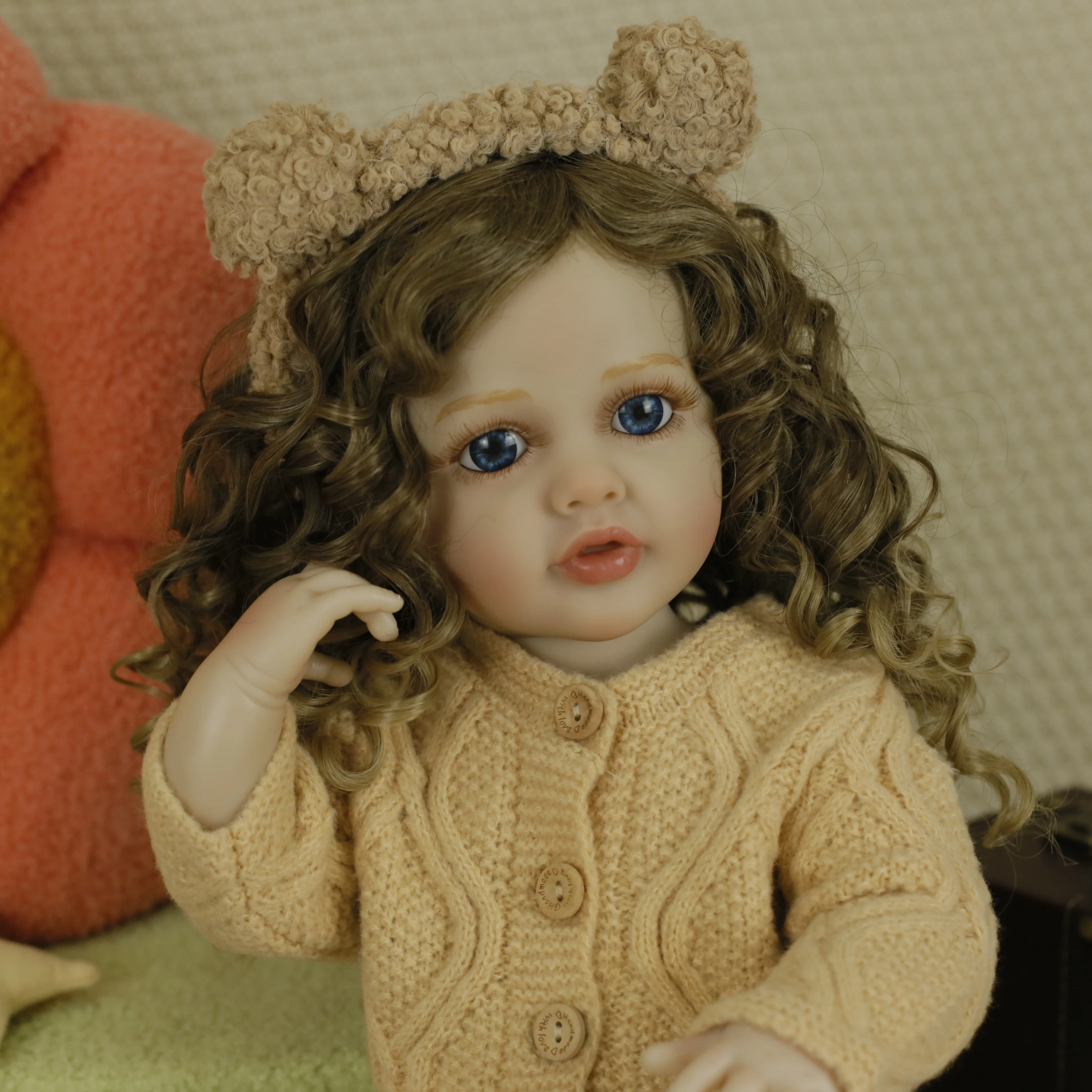 55 سنتيمتر بيتي واقعية لينة الفينيل تولد من جديد طفل دمية مجعد الشعر فتاة لمسة ناعمة عالية الجودة دمية هدايا عيد الميلاد للأطفال