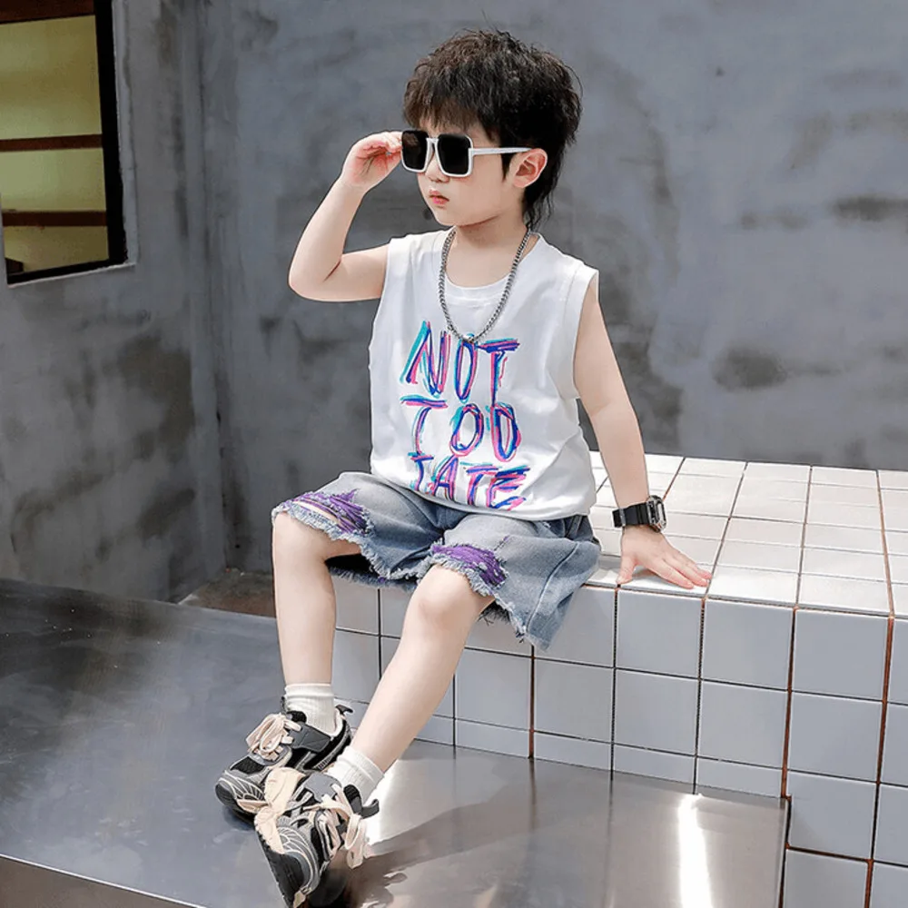 Boys' Sleeveless Tops Shorts Two-piece Sets, Handsome Fashion Summer Children's Clothing Korea Denim Shorts Colorful Vest Suits